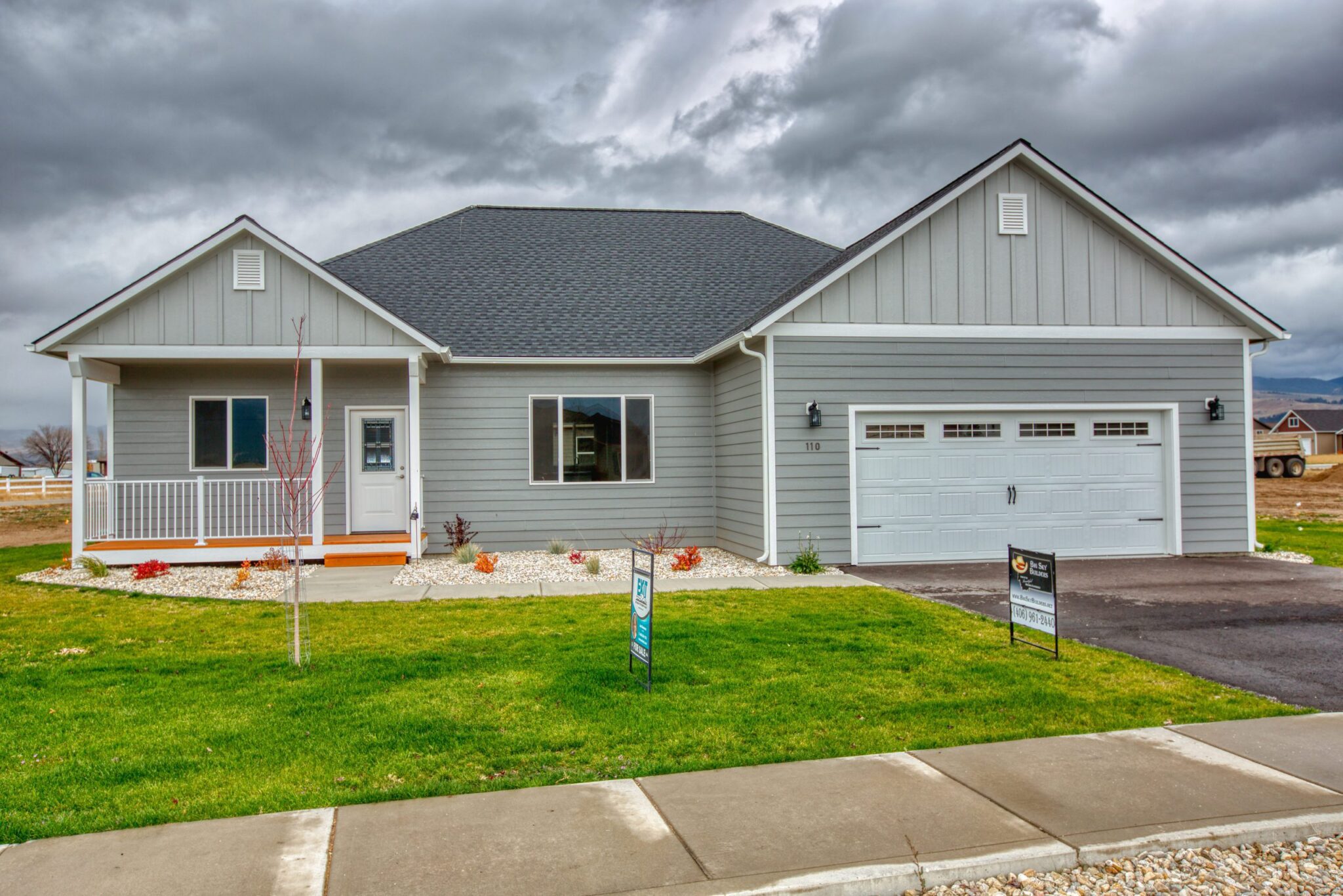 Front Exterior of the Canyon Ferry model home - built by Big Sky Builders in Hamilton, MT